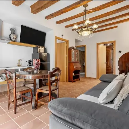 La Quadra Rural Housing * Sant Carles De La Rapita